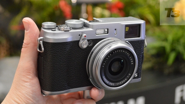 Fujifilm 100S review