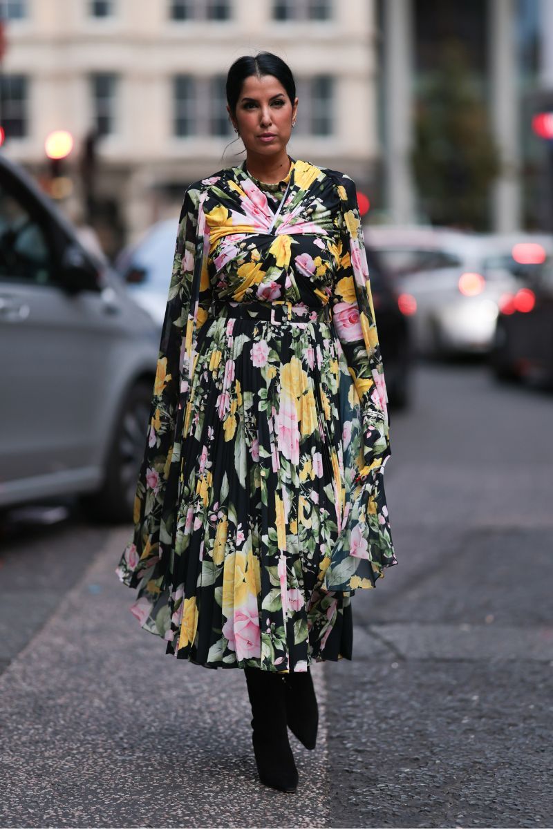 how to wear heeled booties