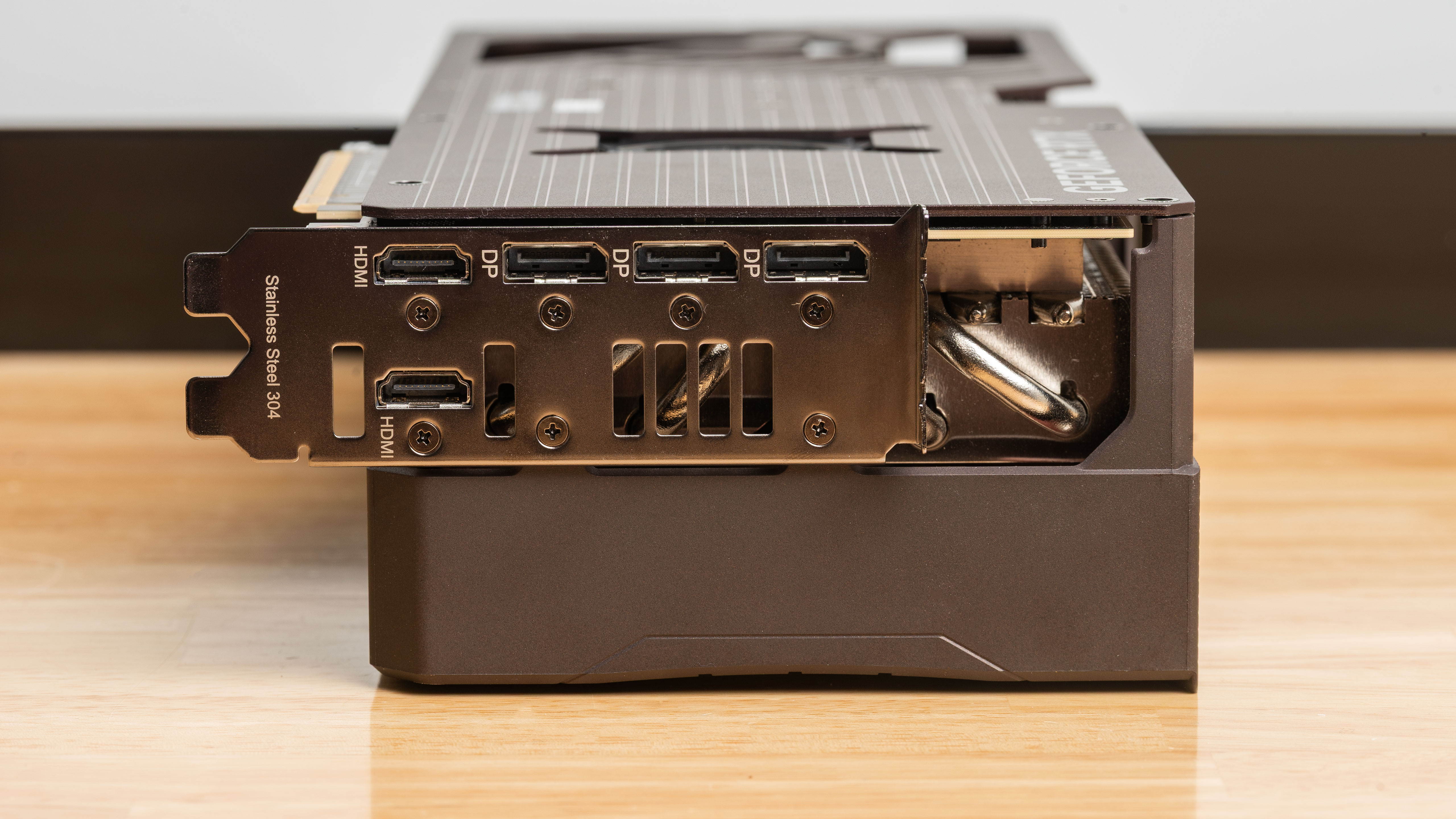 إصدار ASUS GeForce RTX 5080 Noctua