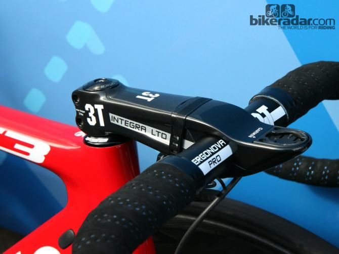 A sleek 3T Integra LTD stem with an integrated Garmin Edge mount for Garmin-Sharp sprinter Tyler Farrar