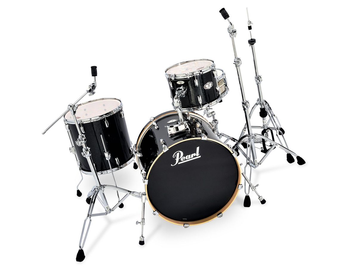 The Black Sparkle high-gloss lacquer makes the VSX kit look handsome