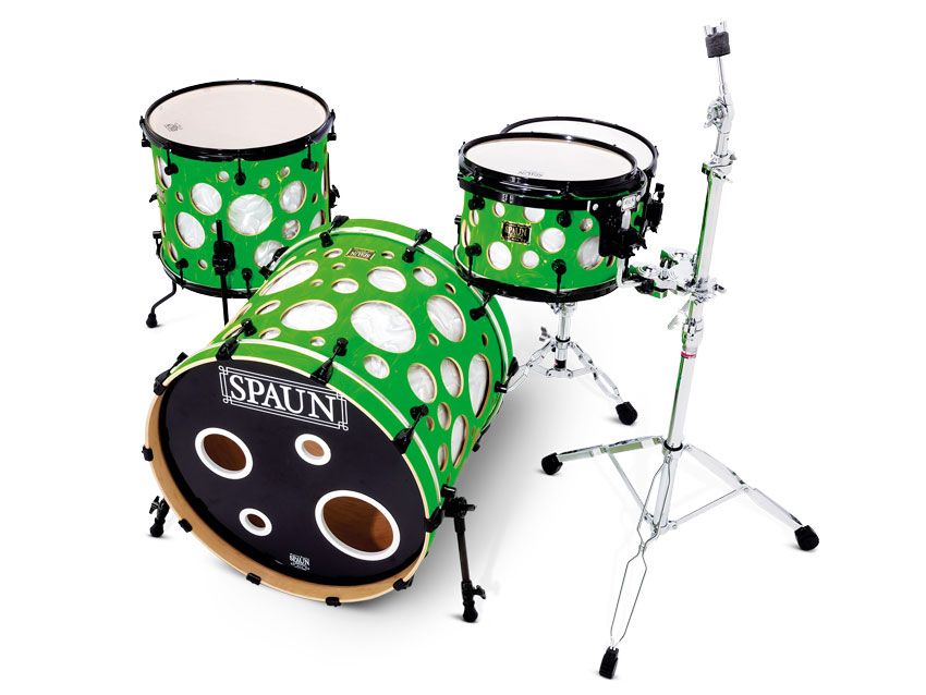 The jaw-dropping finish of the kit is only possible due to its shell-within-shell design