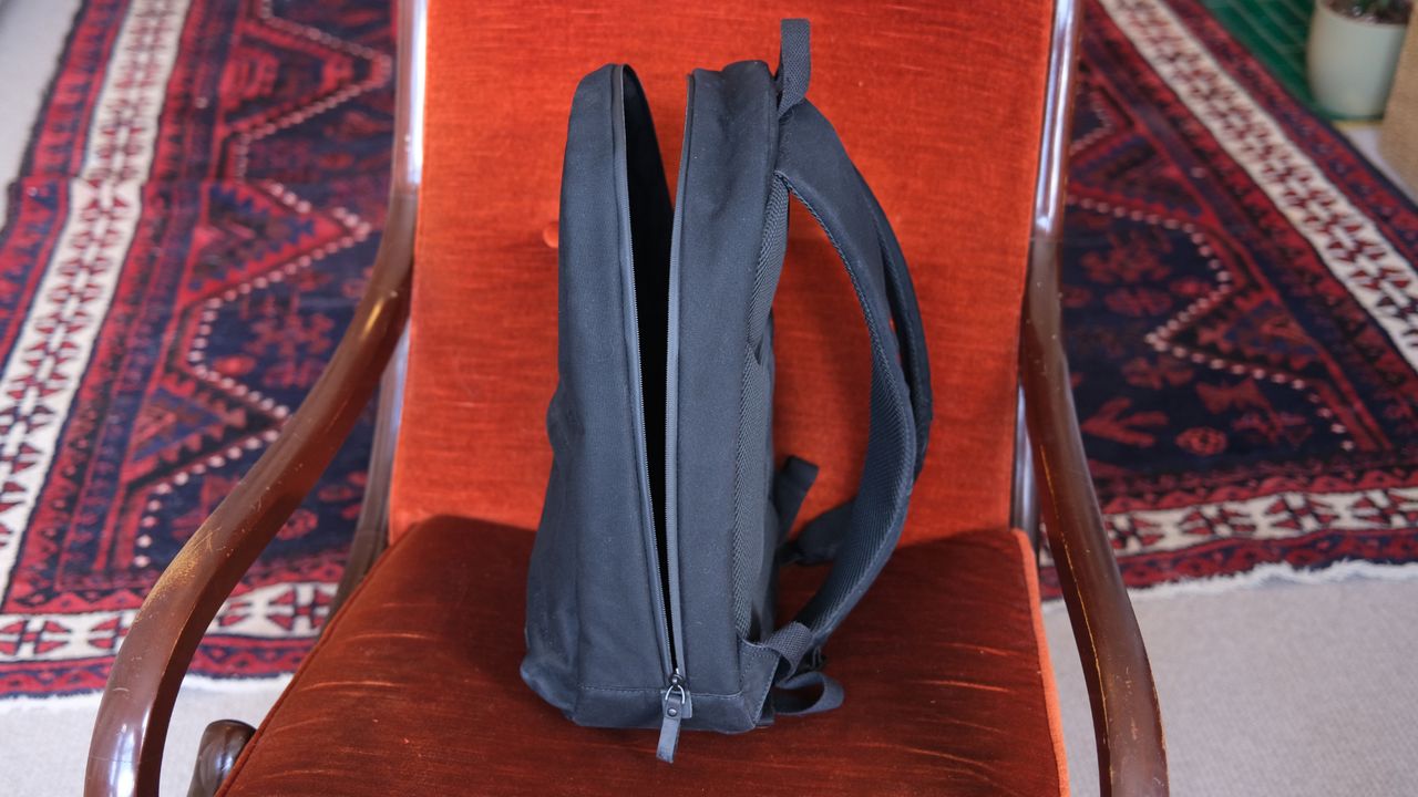 Stubble &amp; Co Classic Backpack 15L review