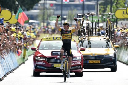 Sepp Kuss wins stage 15 of the Tour de France 2021