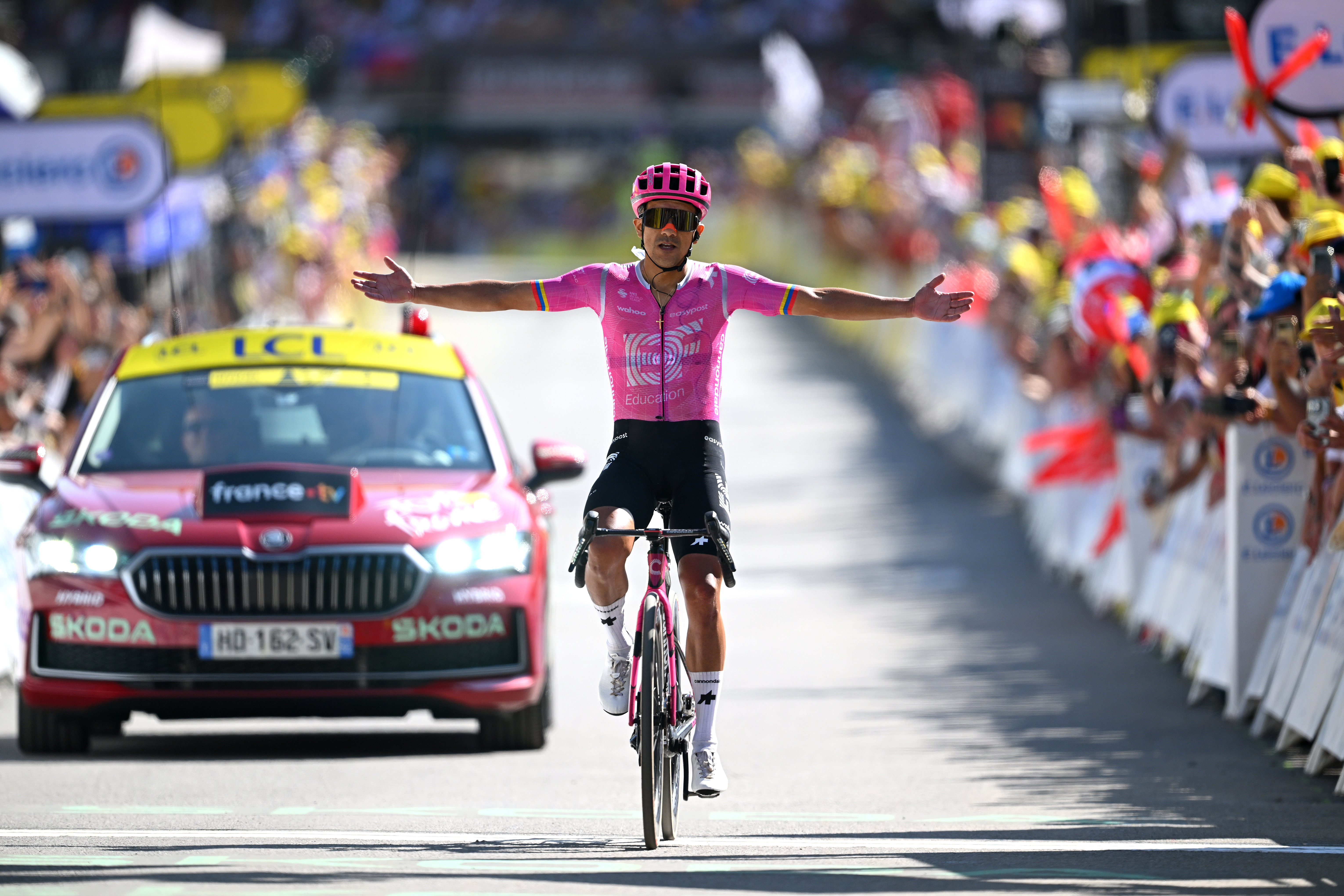 Richard Carapaz (Team EF Education-EasyPost) celebrates at finish line as stage winner during Tour de France 2026, Stage 18 