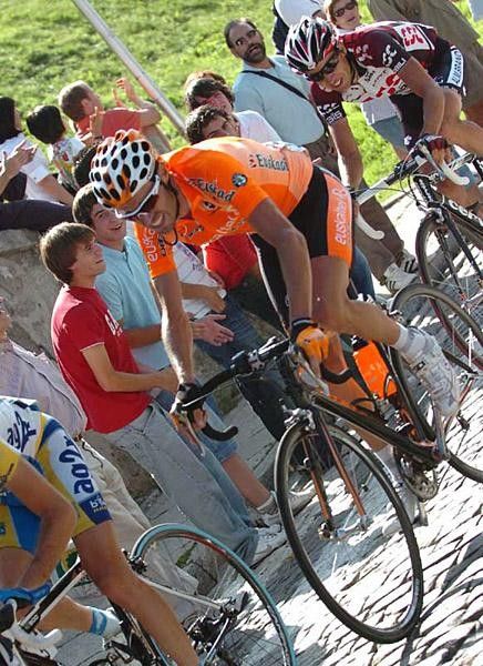 Sanchez feels the pain of the effort it takes to cross cobblestones