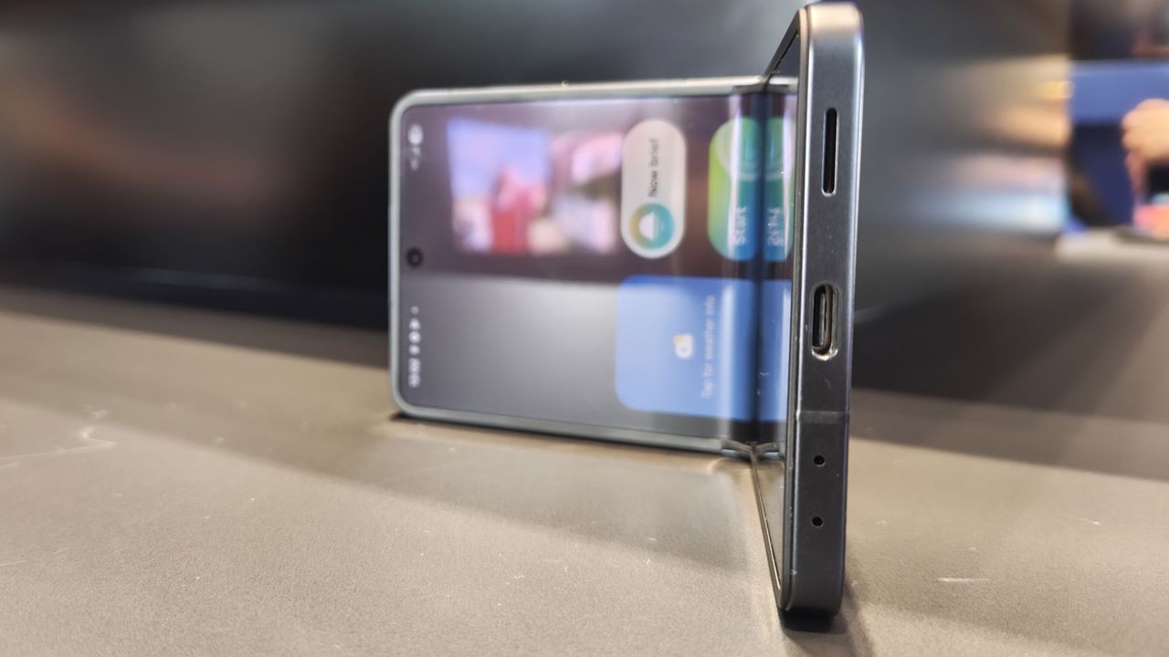 The Samsung Galaxy Z Flip 7