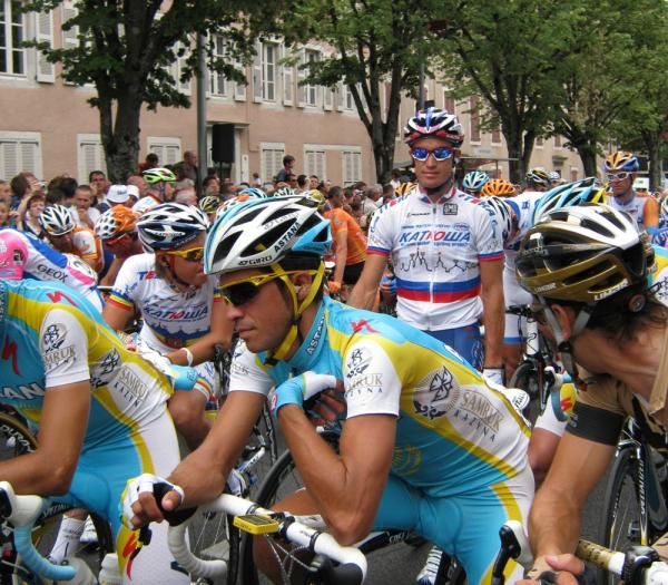 Alberto Contador (Astana) checks his radio on the start line