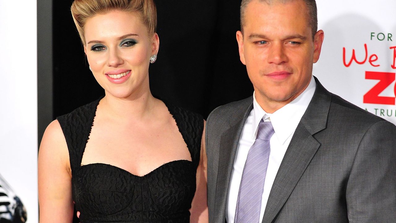 Matt Damon and Scarlett Johannson at the We Bought a Zoo premiere