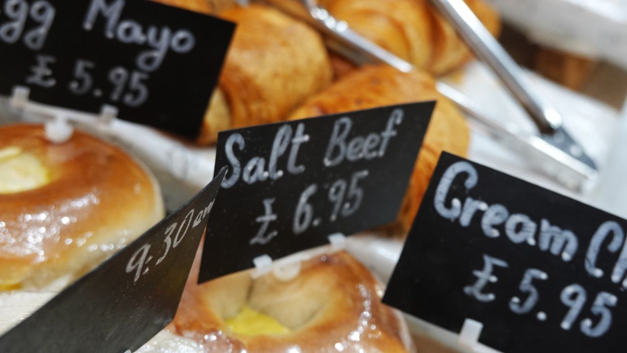 Roni's, West Hampstead