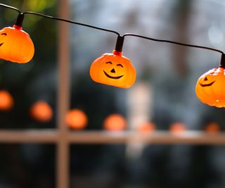 Pumpkin Halloween garland