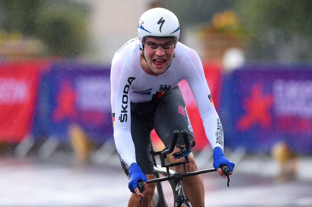Maximilian Schachmann (Germany) gives his all in the final metres