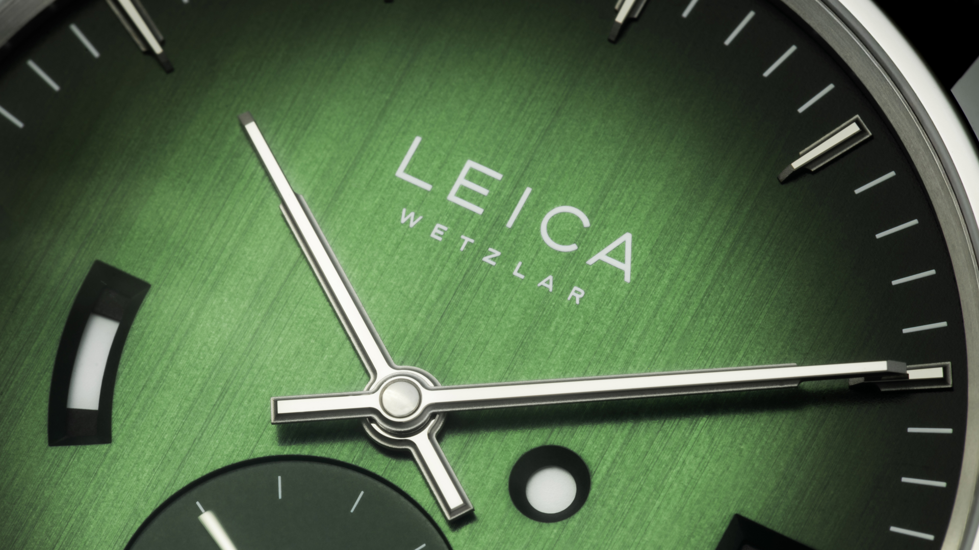 Leica ZM Urban Green watch