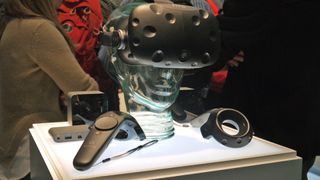 Oculus Rift vs HTC Vive comparison