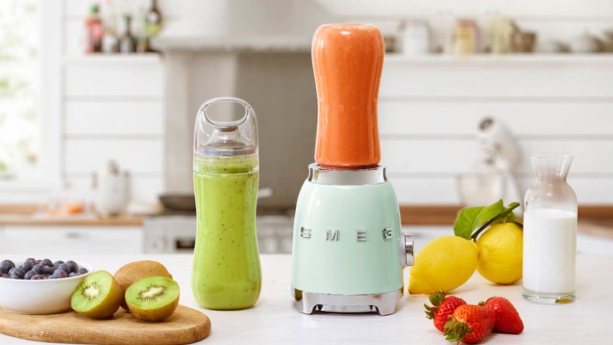 Smeg launch new mini kettle in pastel and classic colours