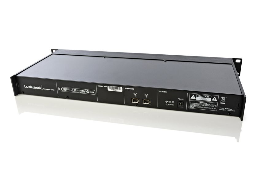 Dual FireWire ports enable you to add multiple PowerCores.
