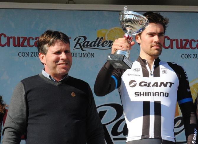 CASI, host of this prologue, is a vegetables wholesale firm. Its president looks way happier than Tom Dumoulin on this pic