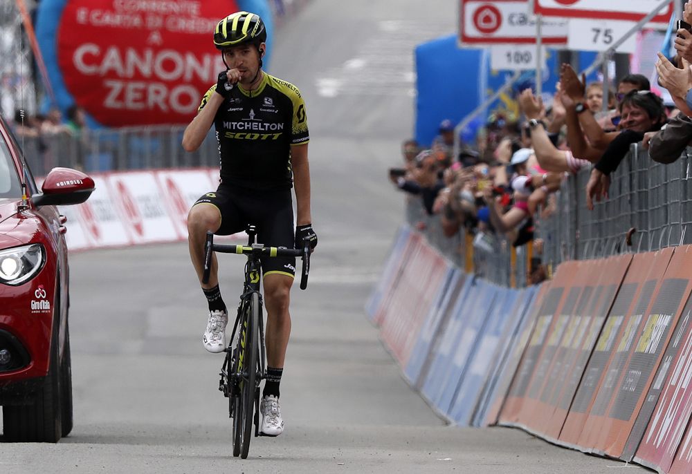 Mikel Nieve wins stage 20 at the Giro d'Italia
