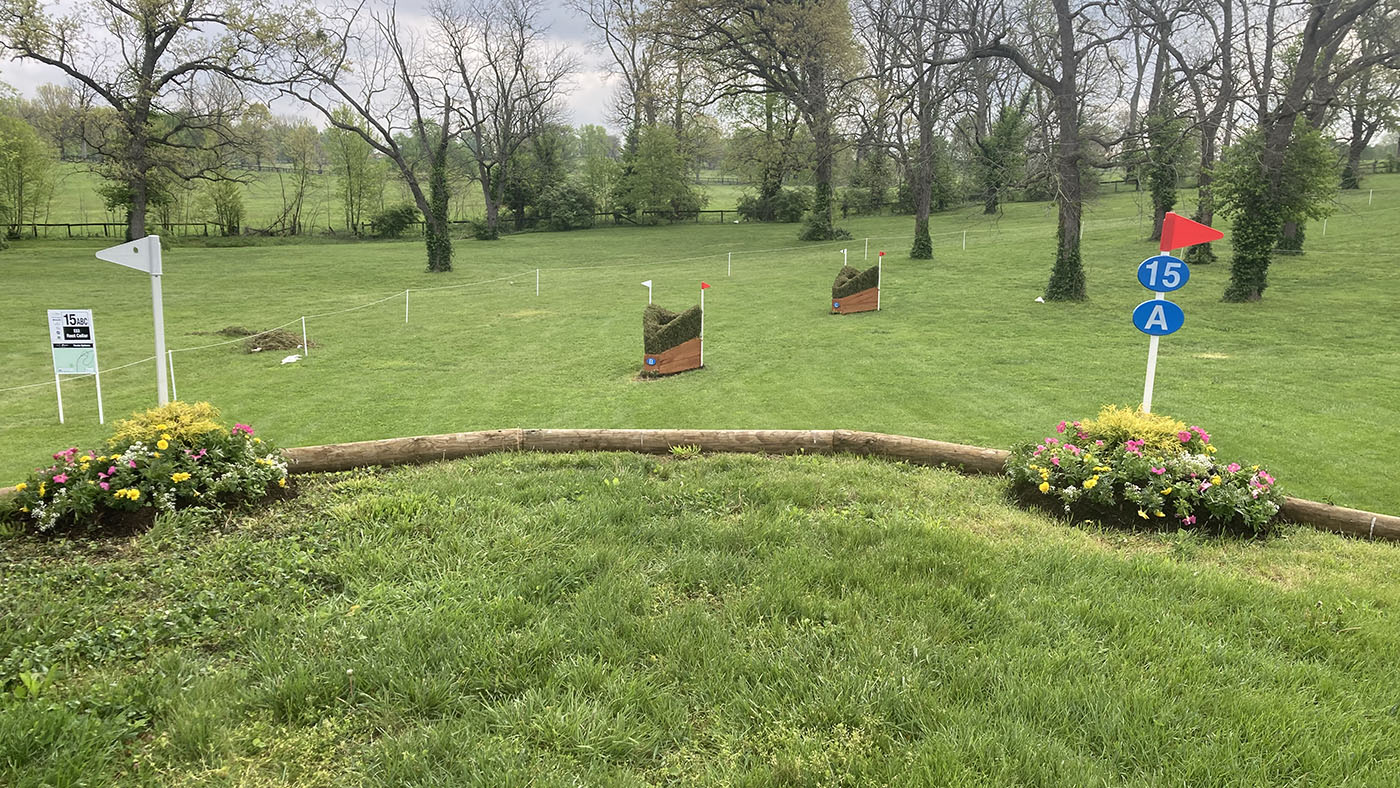 Fence15a