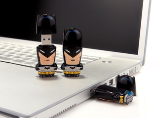 Mimobot Vintage Batman Flash Drive