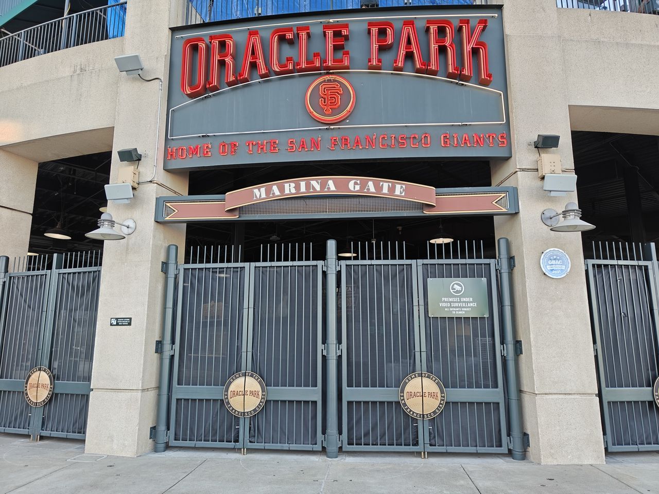 Photo of Oracle Park gate shot by OnePlus 13R