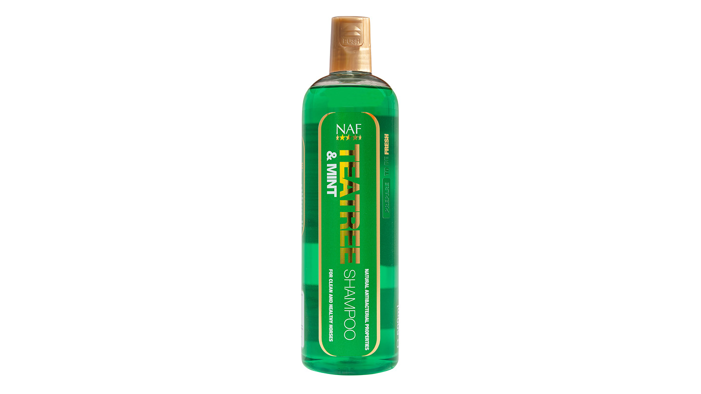 NAF Teatree and Mint Shampoo