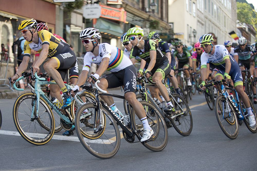 Davide Formolo follows Michal Kwiatkowski at the GP de Quebec.