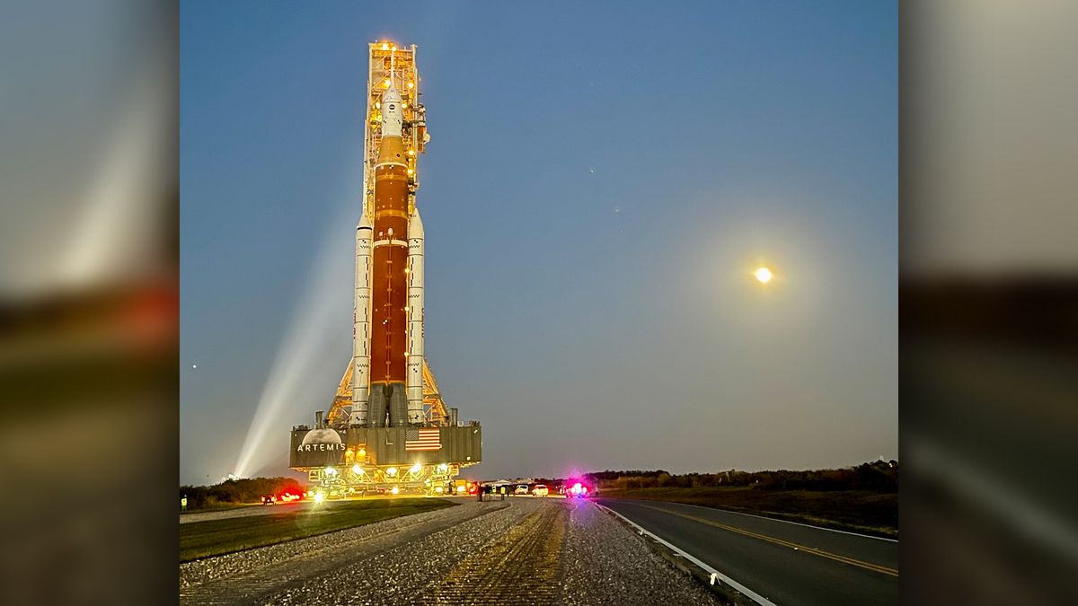 The rollout traveled at a cruising speed of just under 1 mph (1.6 km/h).