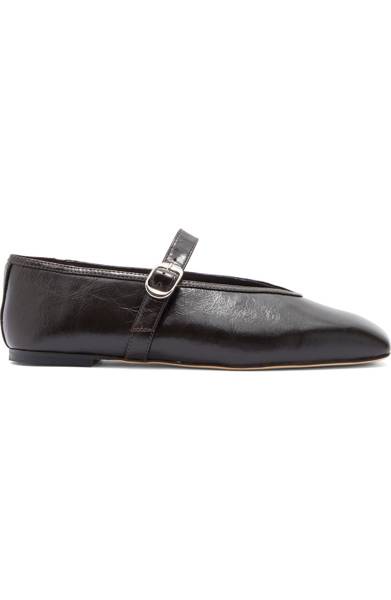 Bobbi Mary Jane Flat