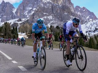 Chris Froome (Israel-Premier Tech) descends from the snow-covered Italian Alps