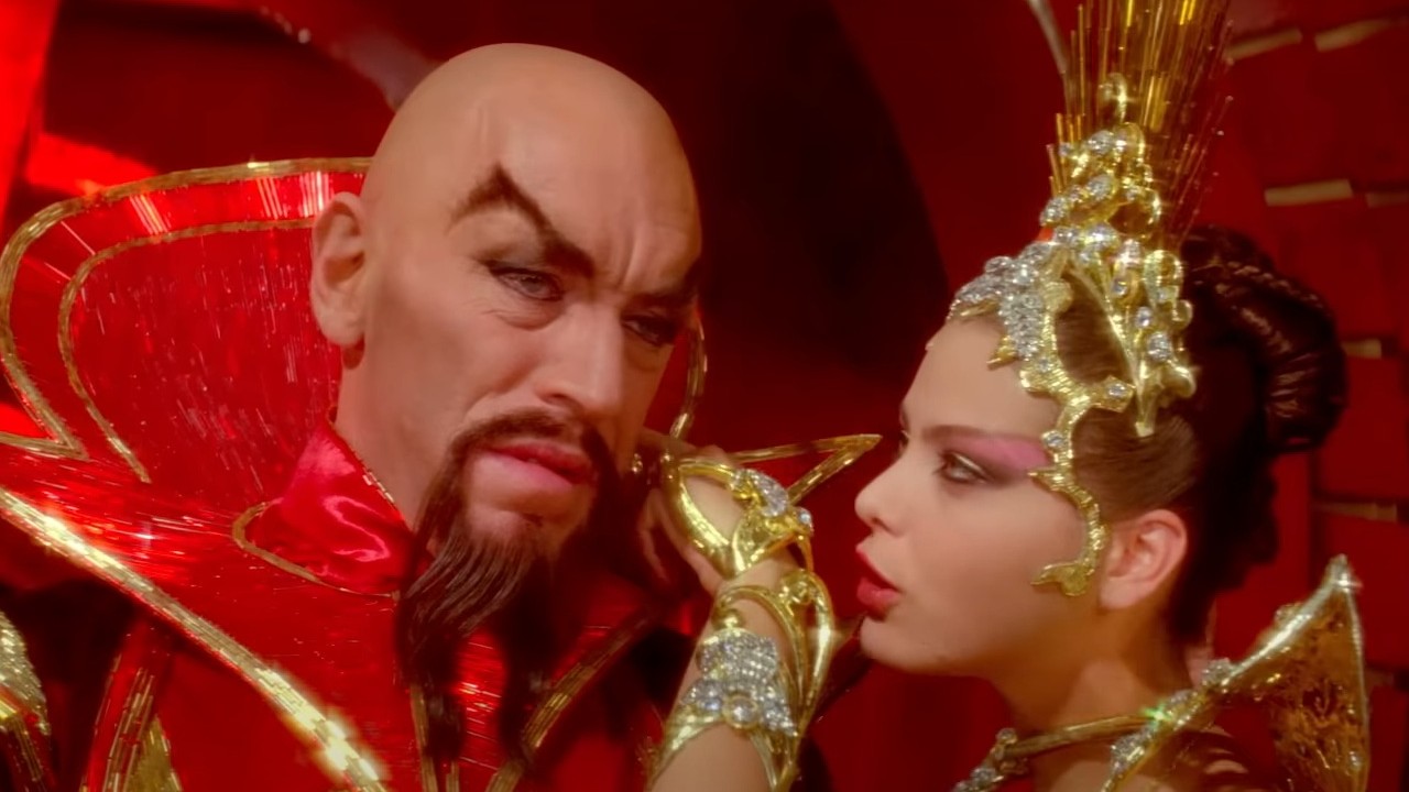 Max von Sydow in a lush red outfit in Flash Gordon