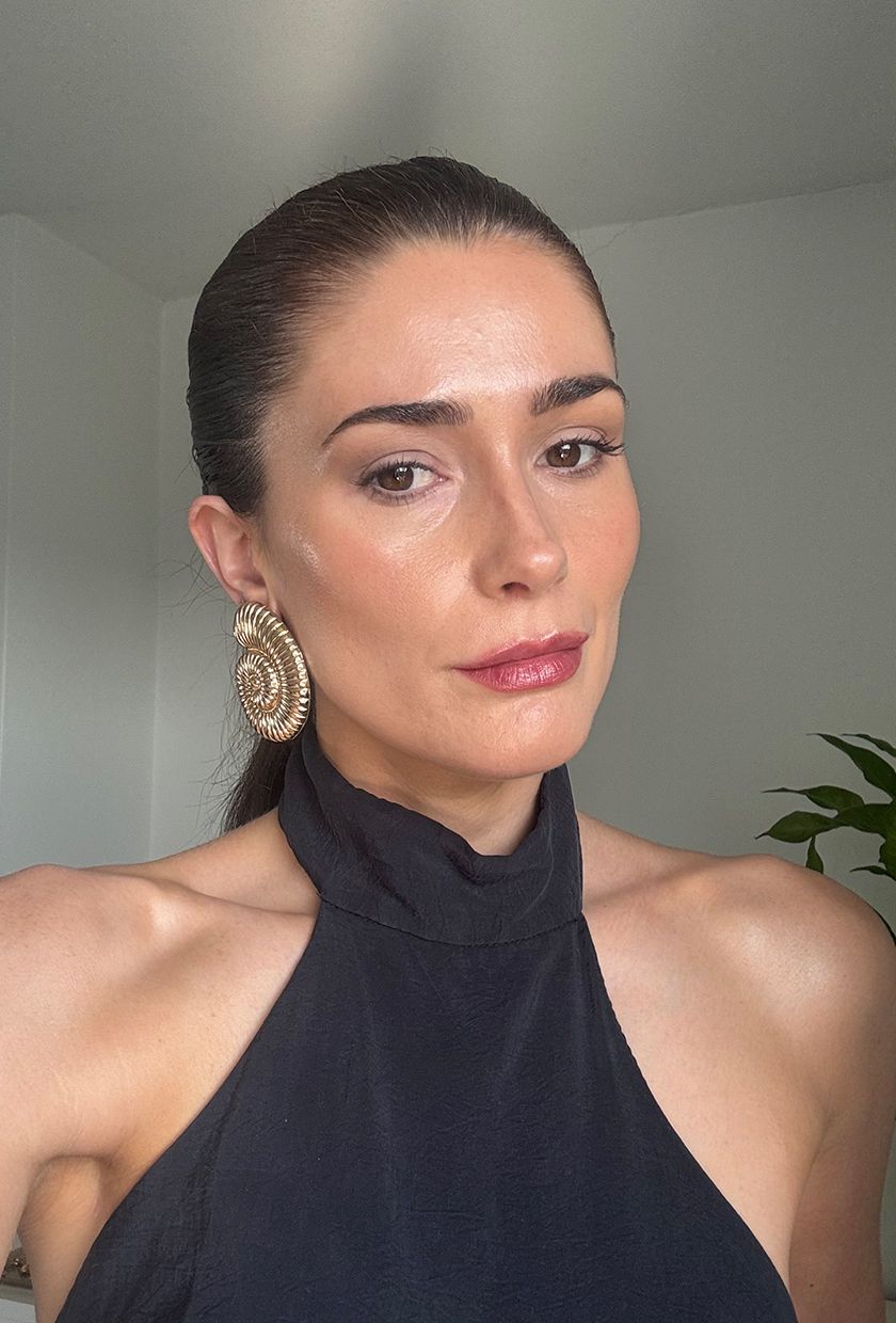 Eleanor after using St. Tropez Luxe Whipped Creme Mousse fake tan