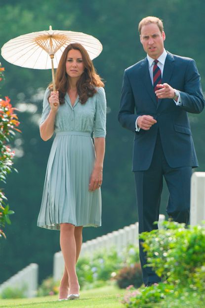 Kate Middleton wears Jenny Packham dress