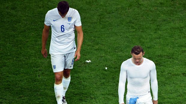 Phil Jagielka and Wayne Rooney