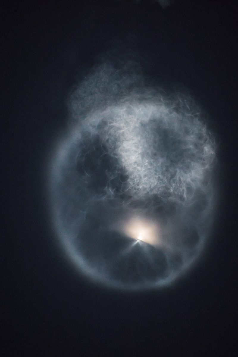 These Photos of SpaceX’s Paz Satellite Launch Are Just Amazing Space