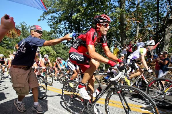 Geaorge Hincapie (BMC) gets some cooling off from a fan.