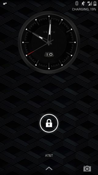 A simplified version of the clock widget is on the lock screen