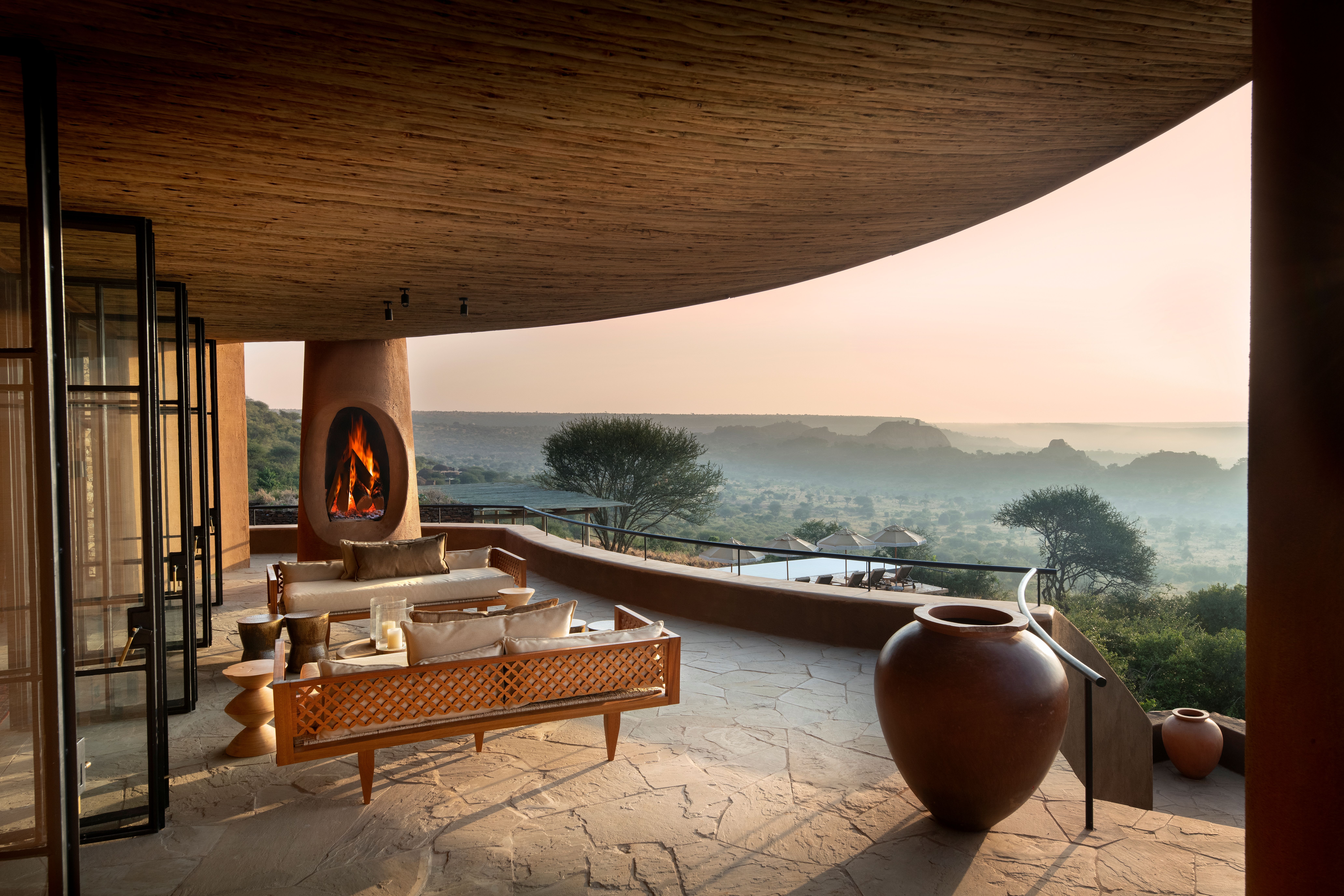 andbeyond suyian lodge review