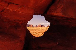 Landscape photography: Monument Valley Window