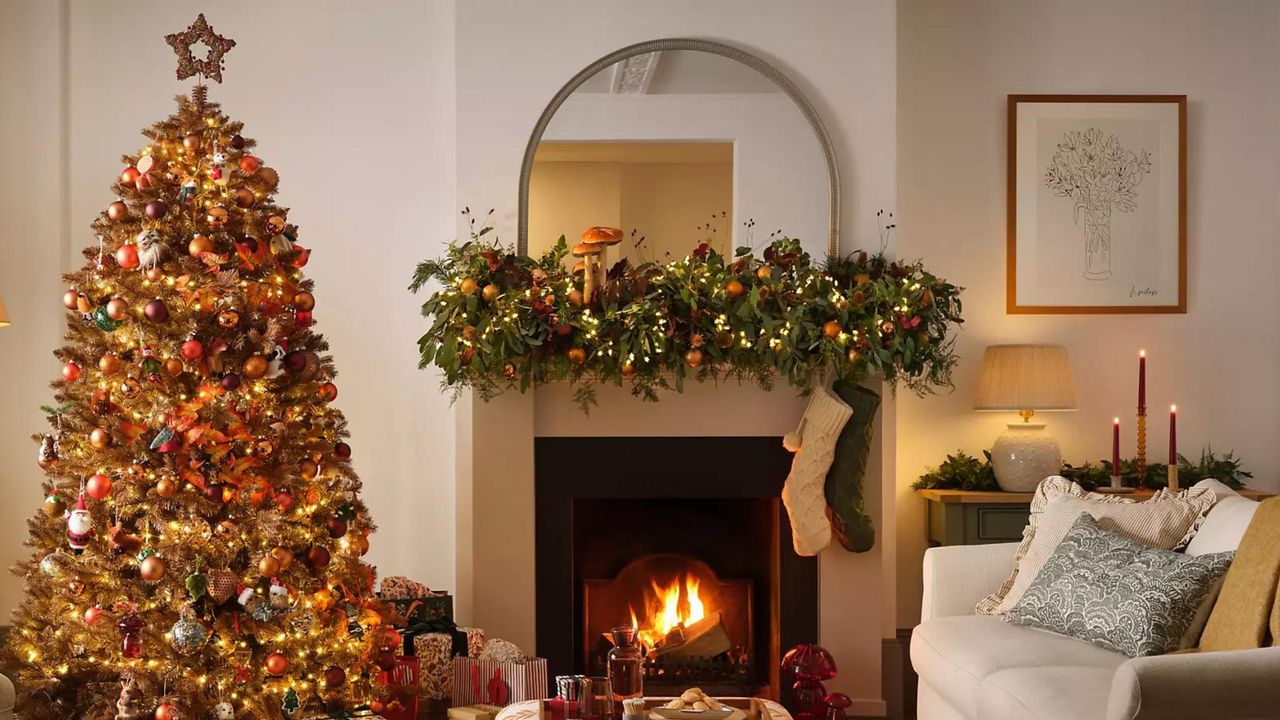 Living room decorated for christmas with garlands and tree