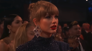 Taylor Swift reacting to Beyonce's record-breaking Grammy win 2023
