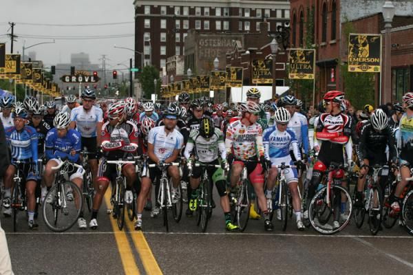 Lining up for the start of the men's race