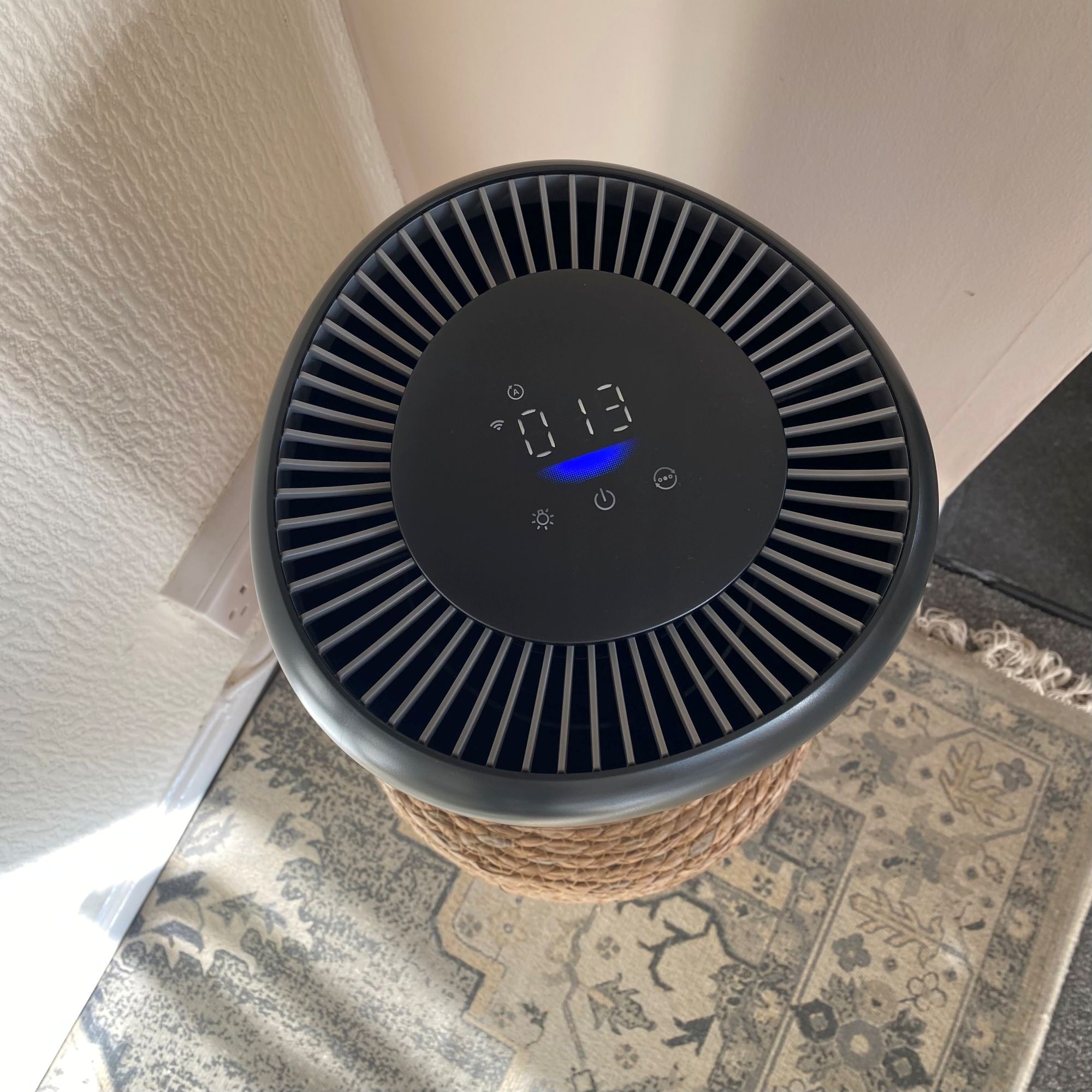 Phillips Pure Protect 900 Series air purifier