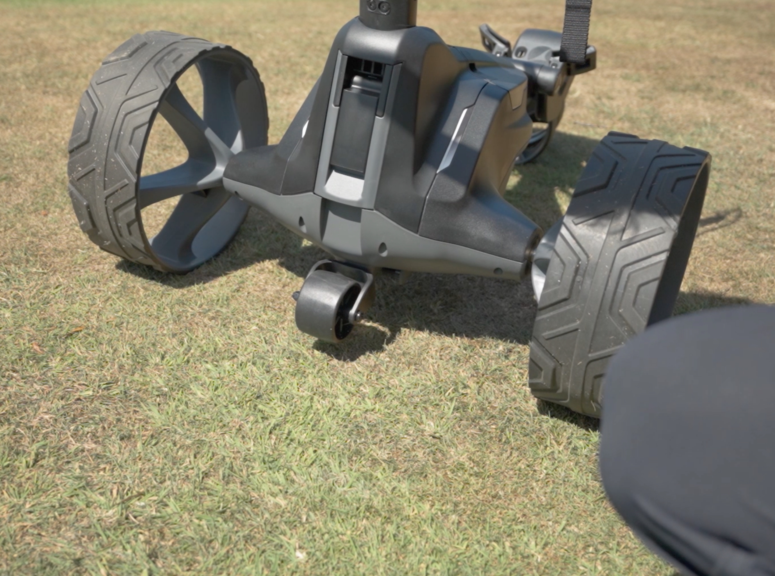 Motocaddy M7 Remote features