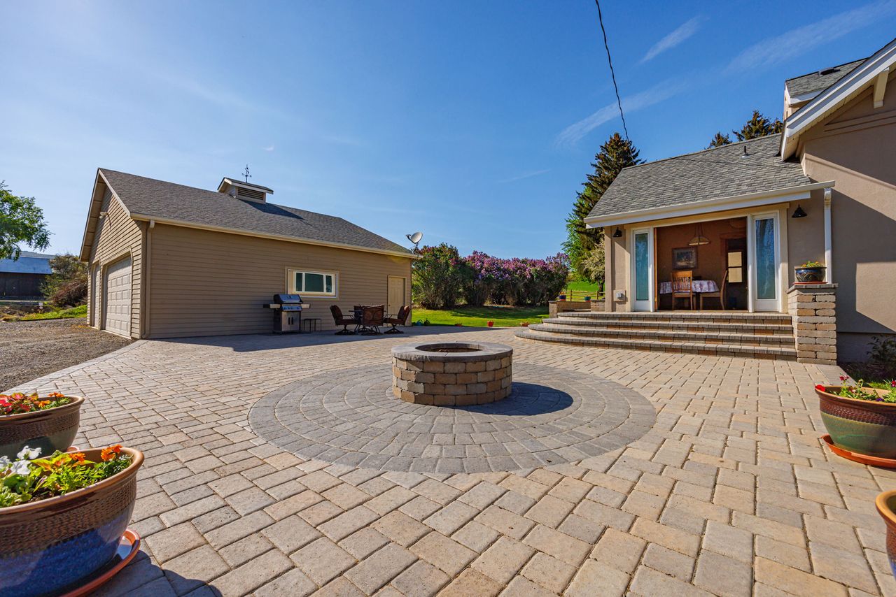 A home for sale in Washington.