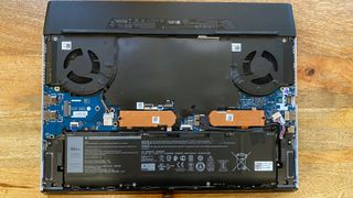 Alienware m15 R3