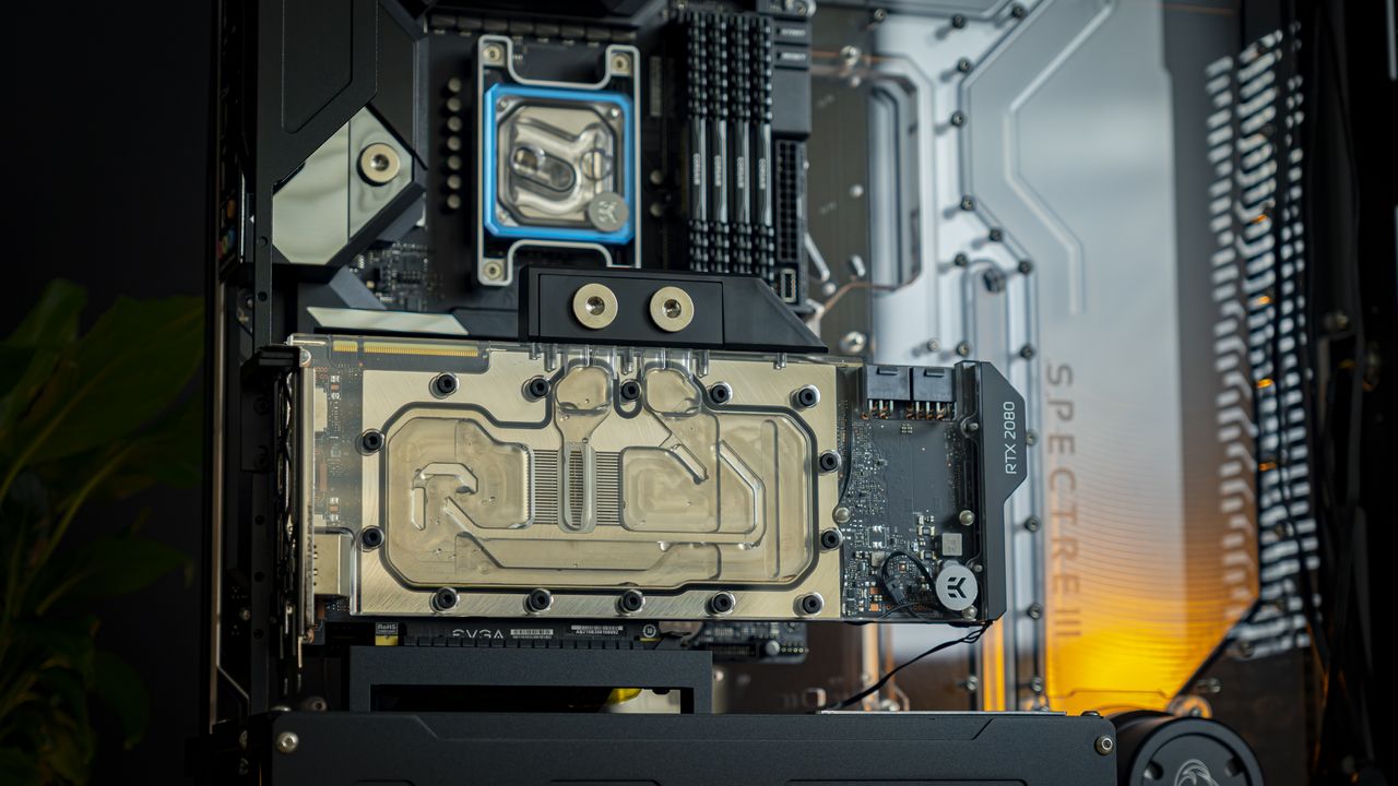 Blue Shift, Spectre III PC Build
