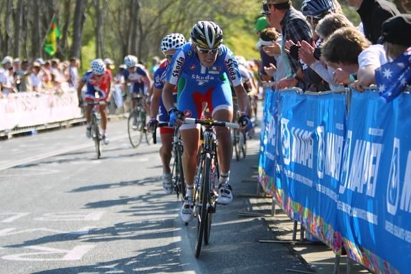 Noemi Cantele (Italy) accelerated and caused pain in the bunch on the second climb, up Queens Park Road