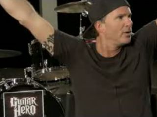 Chad Smith gives it up for a good cause