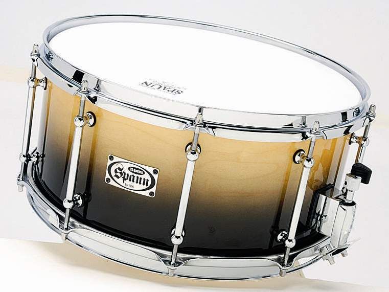 100% maple shells are made to the same specifications as all Spaun drum shells - 8-ply and 5.5mm thick on each drum